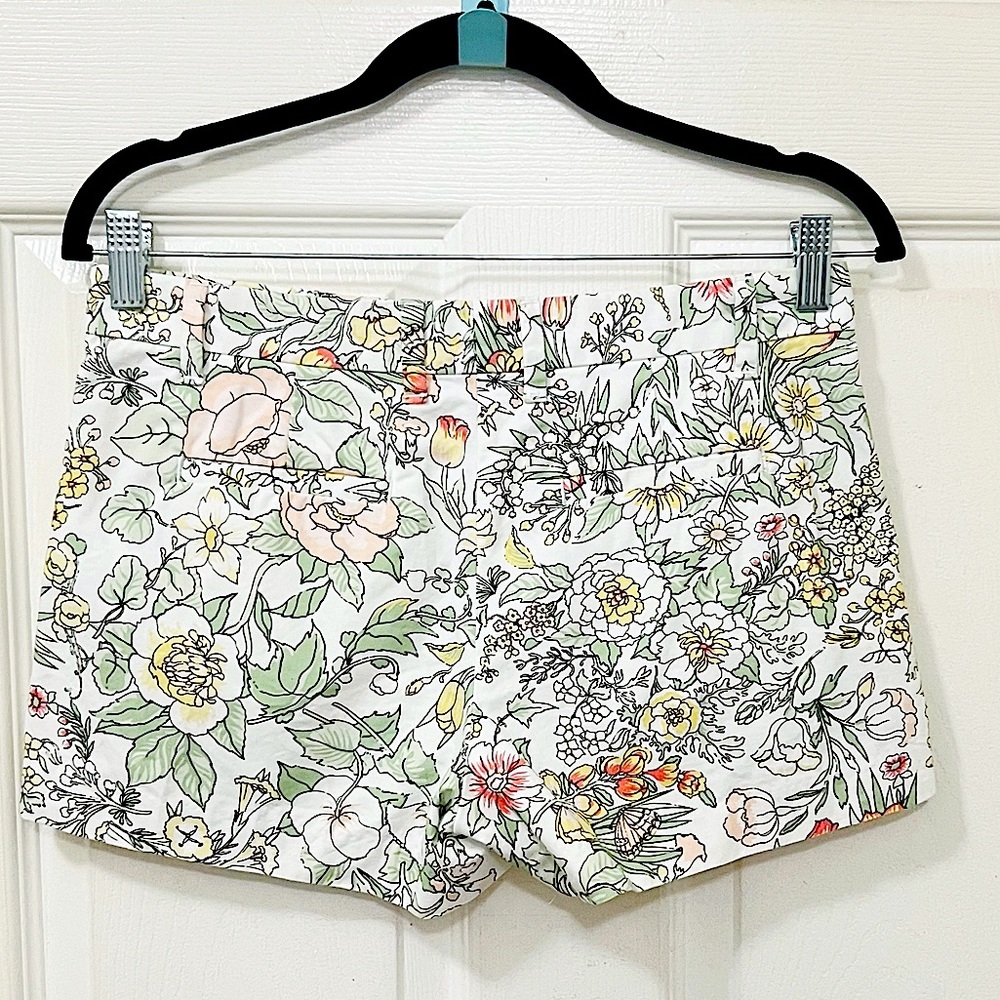 Gap Floral summer khaki shorts 100% Cotton - Picture 3 of 5